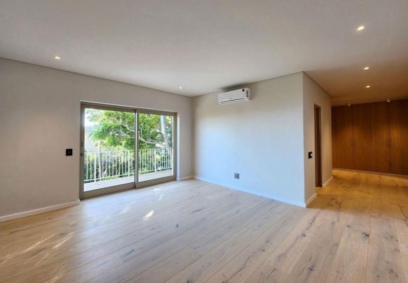 5 Bedroom Property for Sale in Camps Bay Western Cape